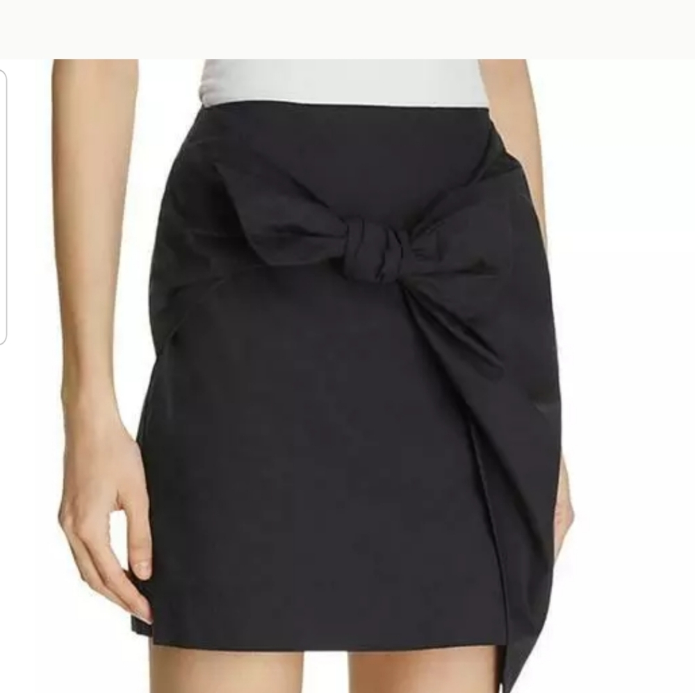 NWT LUSH miniskirt, XS, black